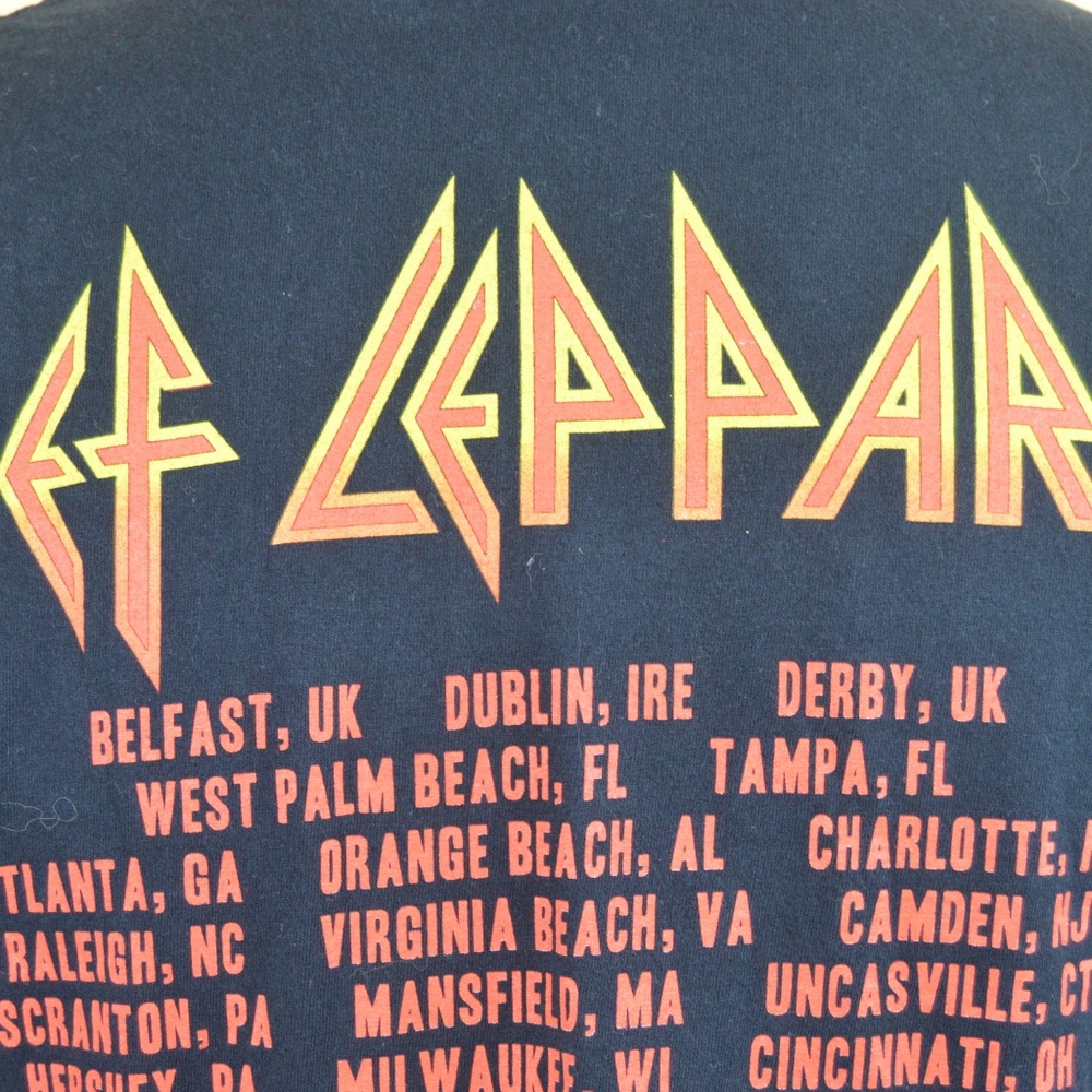 Def Leppard 2011 Tour Concert Mens Graphic T Shirt - Picture 5 of 6